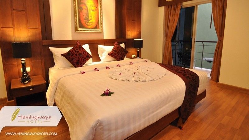 Hemingway'S Hotel Patong Екстер'єр фото