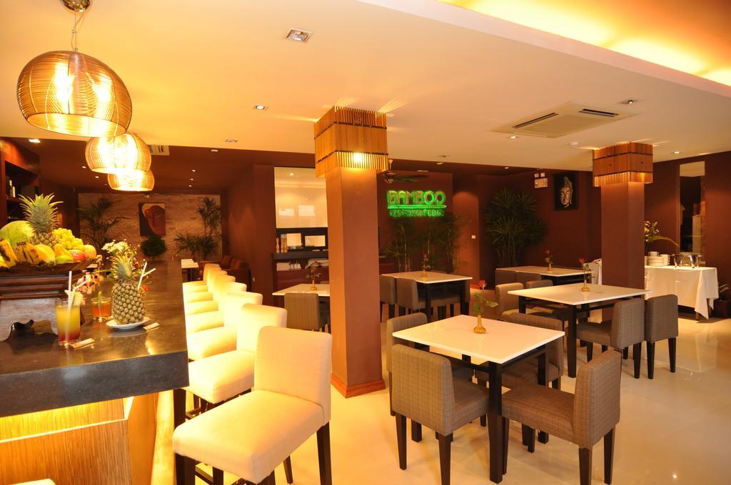 Hemingway'S Hotel Patong Екстер'єр фото